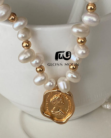 Gloss Moon Fresh Fashion Pearl Stone-Shaped Pearl Chain Queen Tag Necklace High-End Design Feminine Temperament