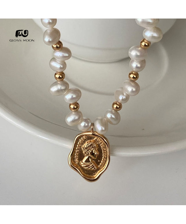 Glossmoon Qi Qi Fresh Fashion Pearl Stone-Shaped Pearl Chain Body Queen Tag Necklace High-End Design Feminine Temperament