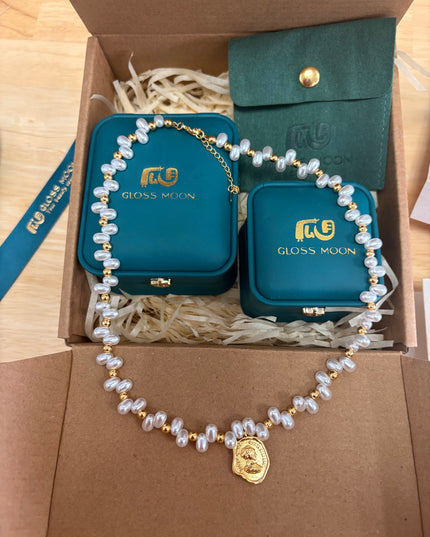 Gloss Moon Fresh Fashion Pearl Stone-Shaped Pearl Chain Queen Tag Necklace High-End Design Feminine Temperament