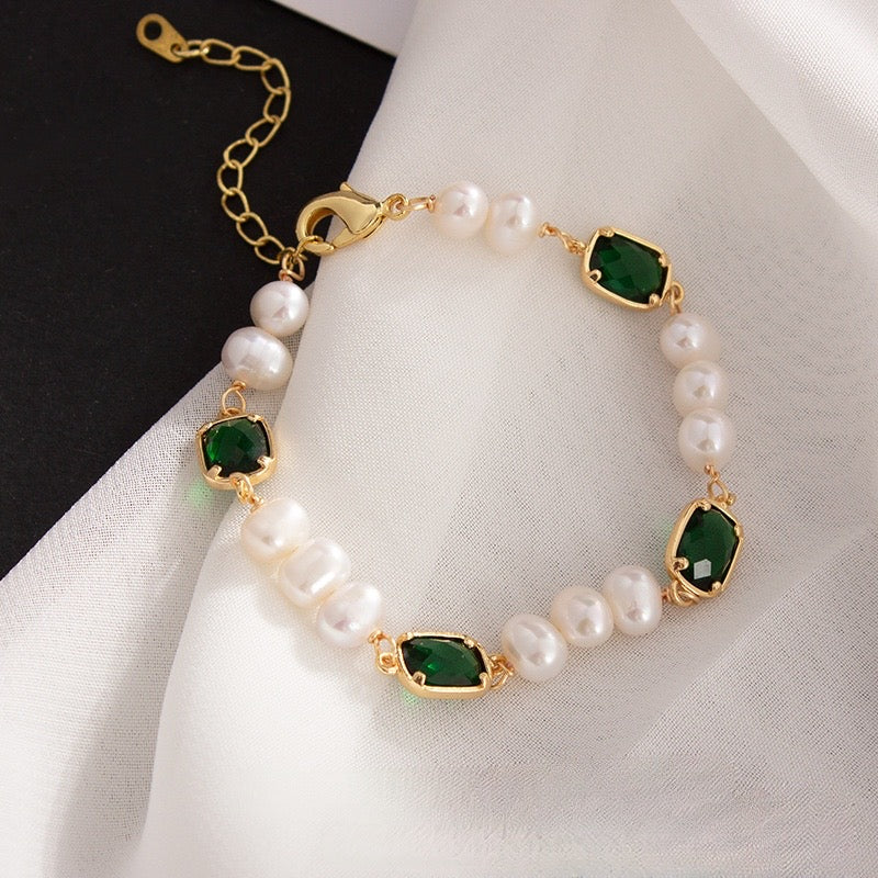 Emerald and Pearl Bracelet