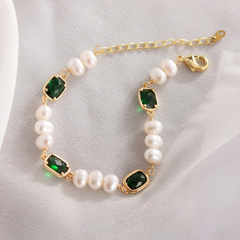 Emerald and Pearl Bracelet