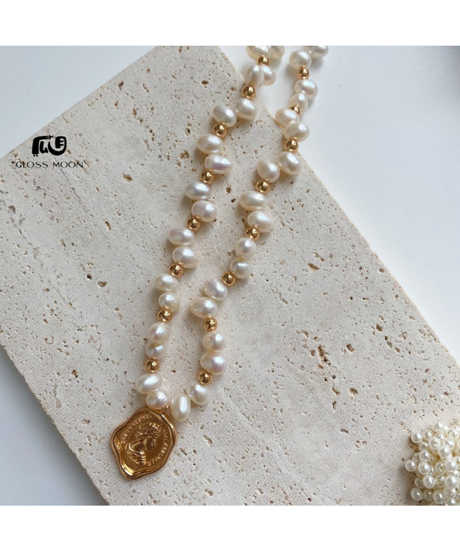 Glossmoon Qi Qi Fresh Fashion Pearl Stone-Shaped Pearl Chain Body Queen Tag Necklace High-End Design Feminine Temperament