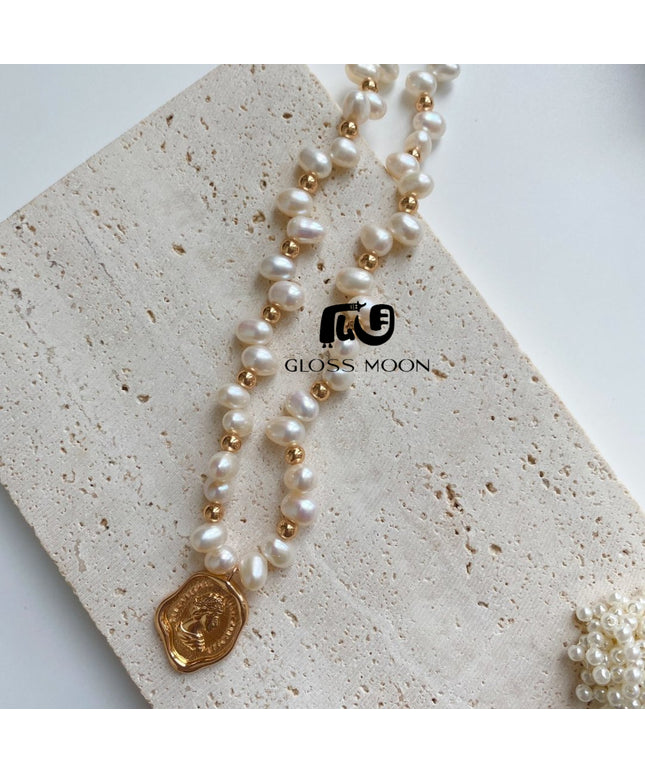 Glossmoon Fresh Fashion Pearl Stone-Shaped Pearl Chain Queen Tag Necklace High-End Design Feminine Temperament